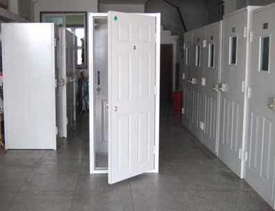 青島銀行防尾隨門